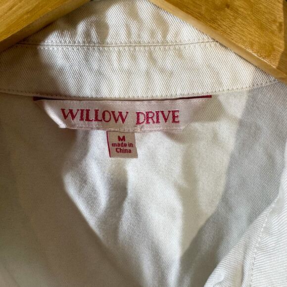 Willow Drive Utility Shirt | Drawstring Hem Short | Coastal Grandmother (Size M) - Picture 2 of 5